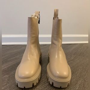 Zara beige color boots